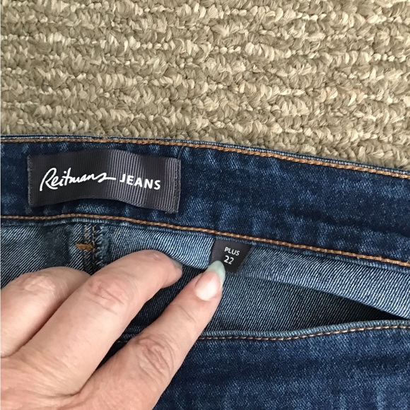 Plus Size Reitmans Skinny Jeans - Picture 3 of 4